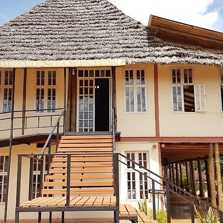 Eileen'S Trees Inn Huyện Huyện Karatu Ngoại thất bức ảnh